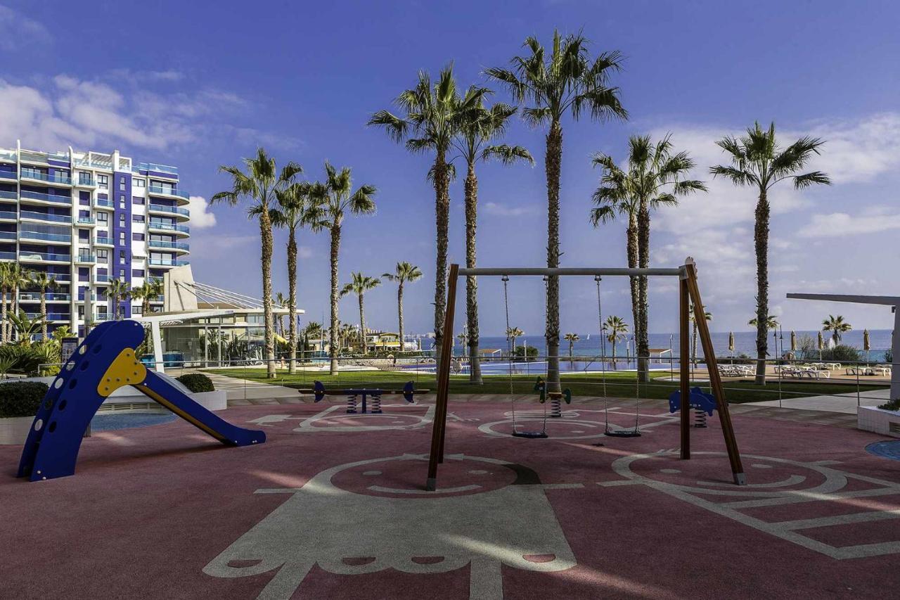 Apartamento Sea Senses Victoria Frente Al Mar Torrevieja Exterior foto